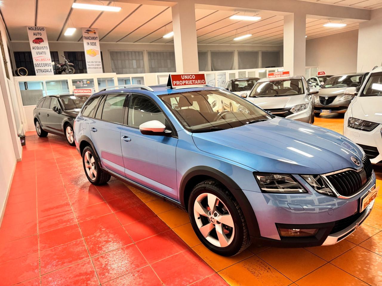 Skoda Octavia 2.0 TDI SCR 184 CV DSG Wagon 4x4 Scout