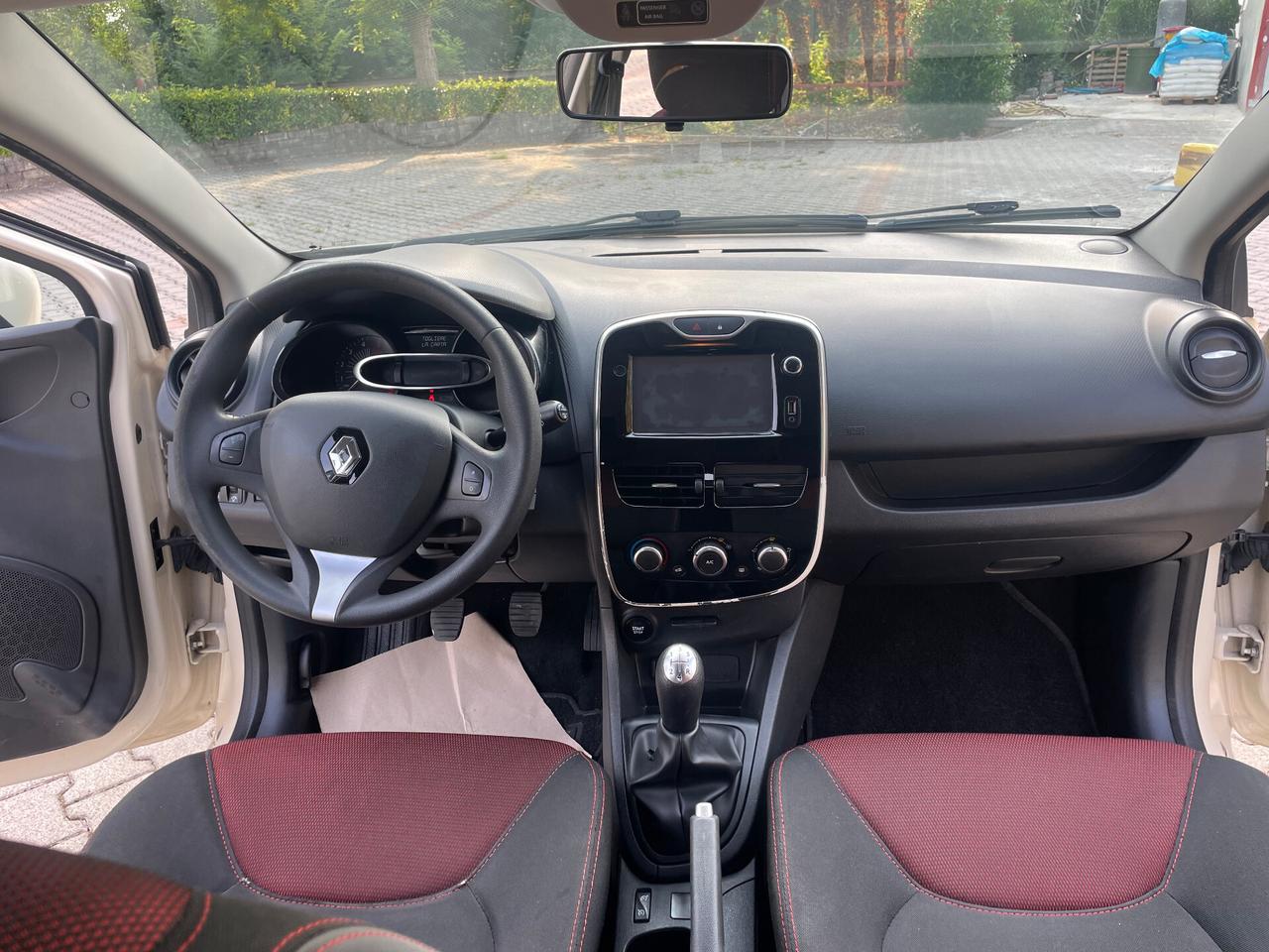 Renault Clio 1.5 DCI DIESEL