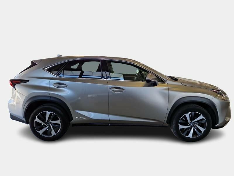 LEXUS NX Hybrid Luxury 4WD