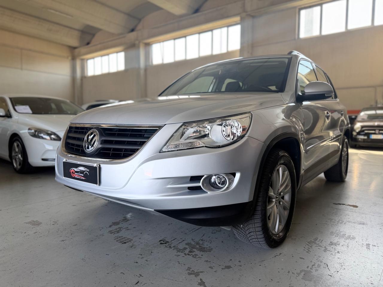 Volkswagen Tiguan 2.0 16V TDI DPF Track & Field (28°)