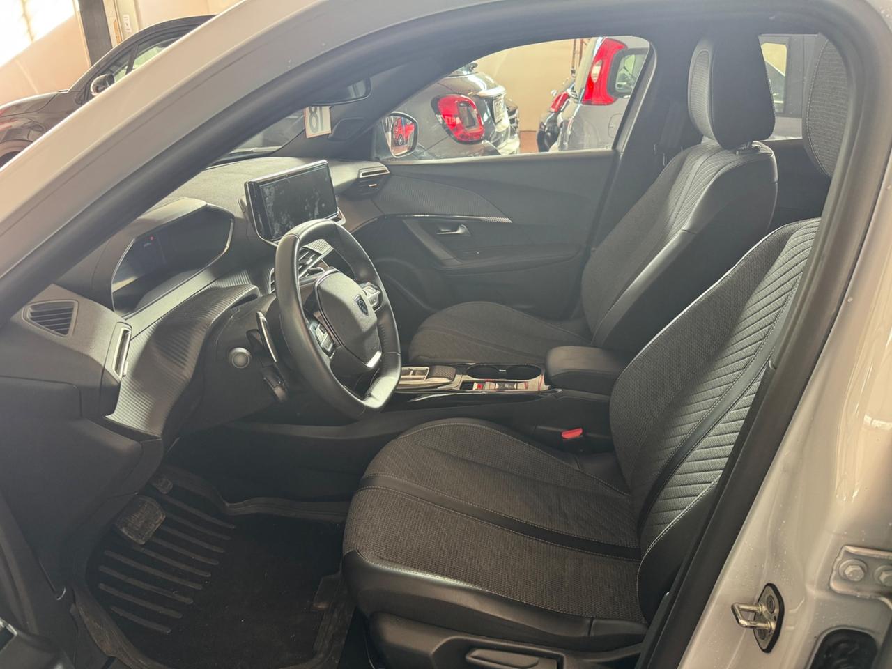 Peugeot 2008 BlueHDi 130 S&S EAT8 Allure Prezzo senza vincoli