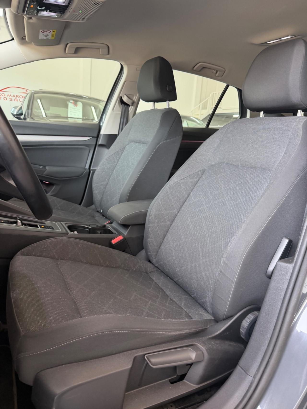 VW GOLF 8 2.0 TDI 150 CV DSG SCR Style FINANZIABILE