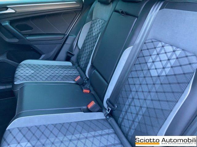 VOLKSWAGEN Tiguan 2.0 TDI 150 CV DSG R-Line