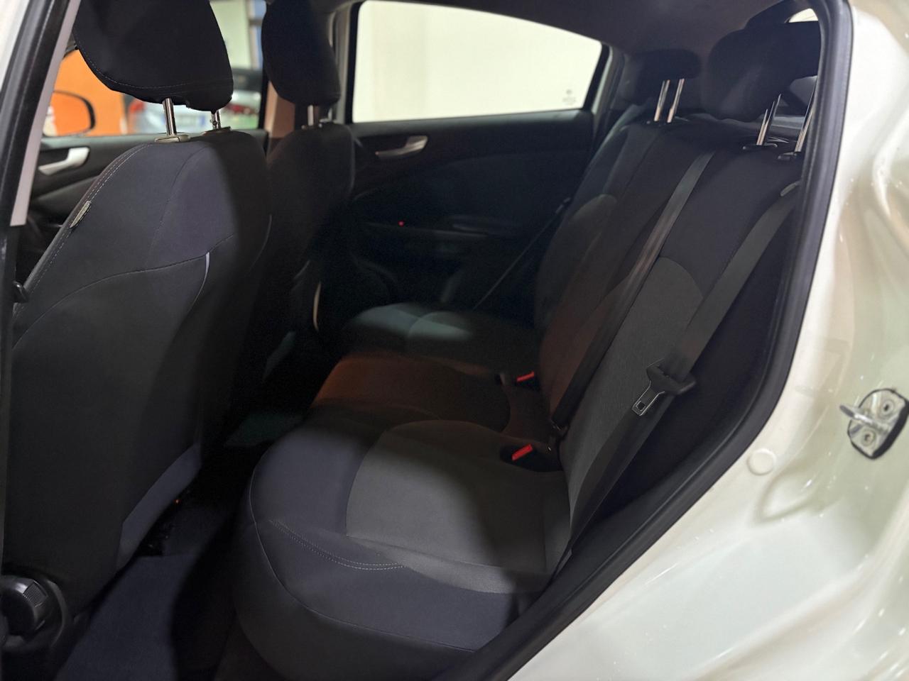 Alfa Romeo Giulietta 1.4 Turbo 120 CV GPL Distinctive permute finanziamenti