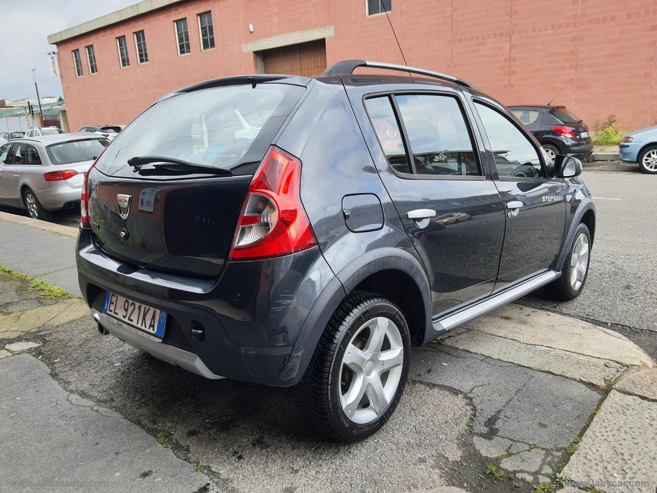 DACIA Sandero Stepway 1.6 8V GPL 85 CV