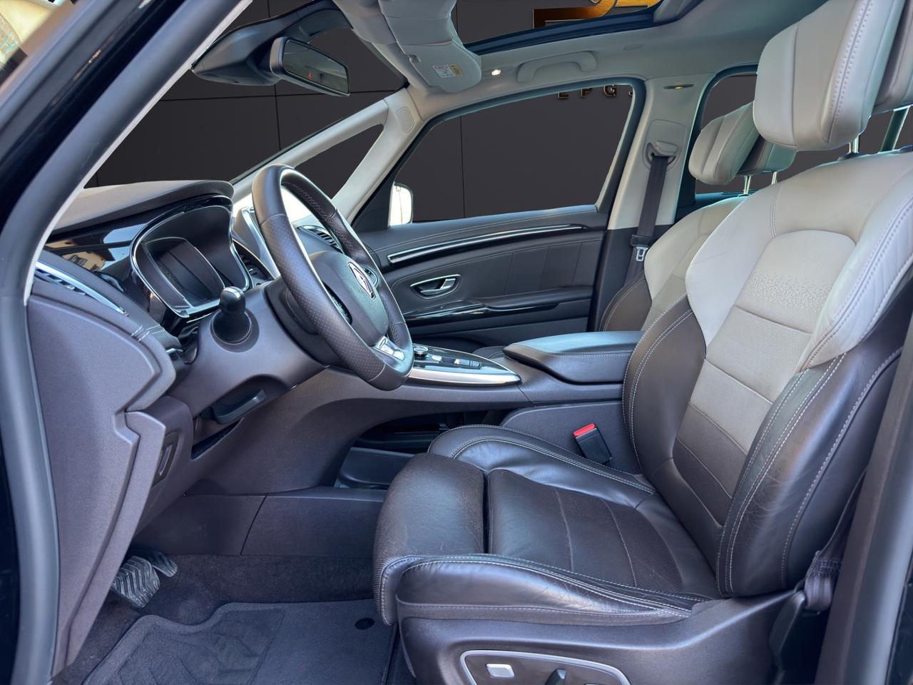 Renault Espace dCi 160CV EDC Energy Initiale Paris 4Control