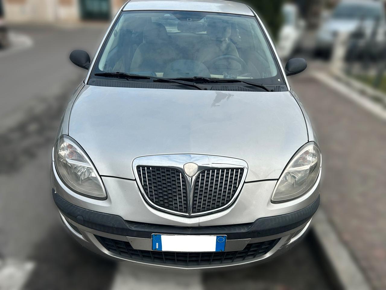 Lancia Ypsilon 1.2 8v - ANCHE PER NEOPATENTATI