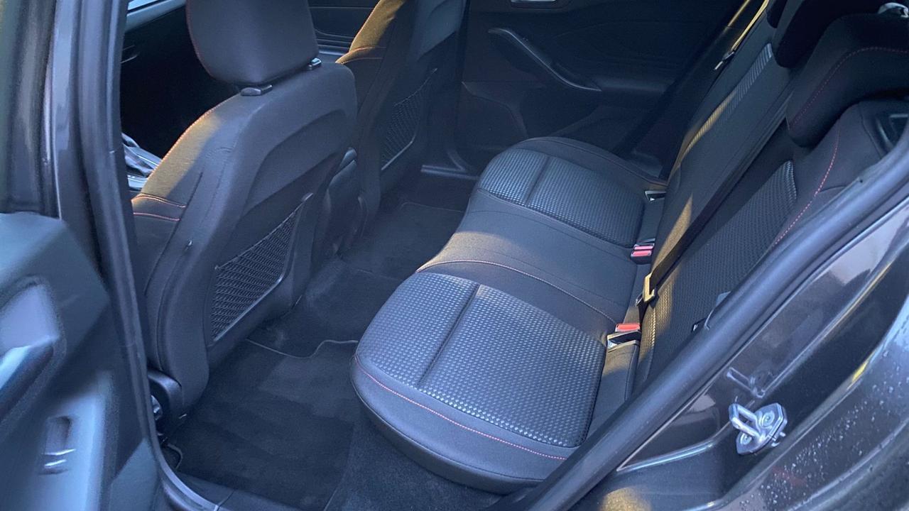 Ford Focus 1.0 EcoBoost Hybrid 125 CV Powershift SW ST-Line