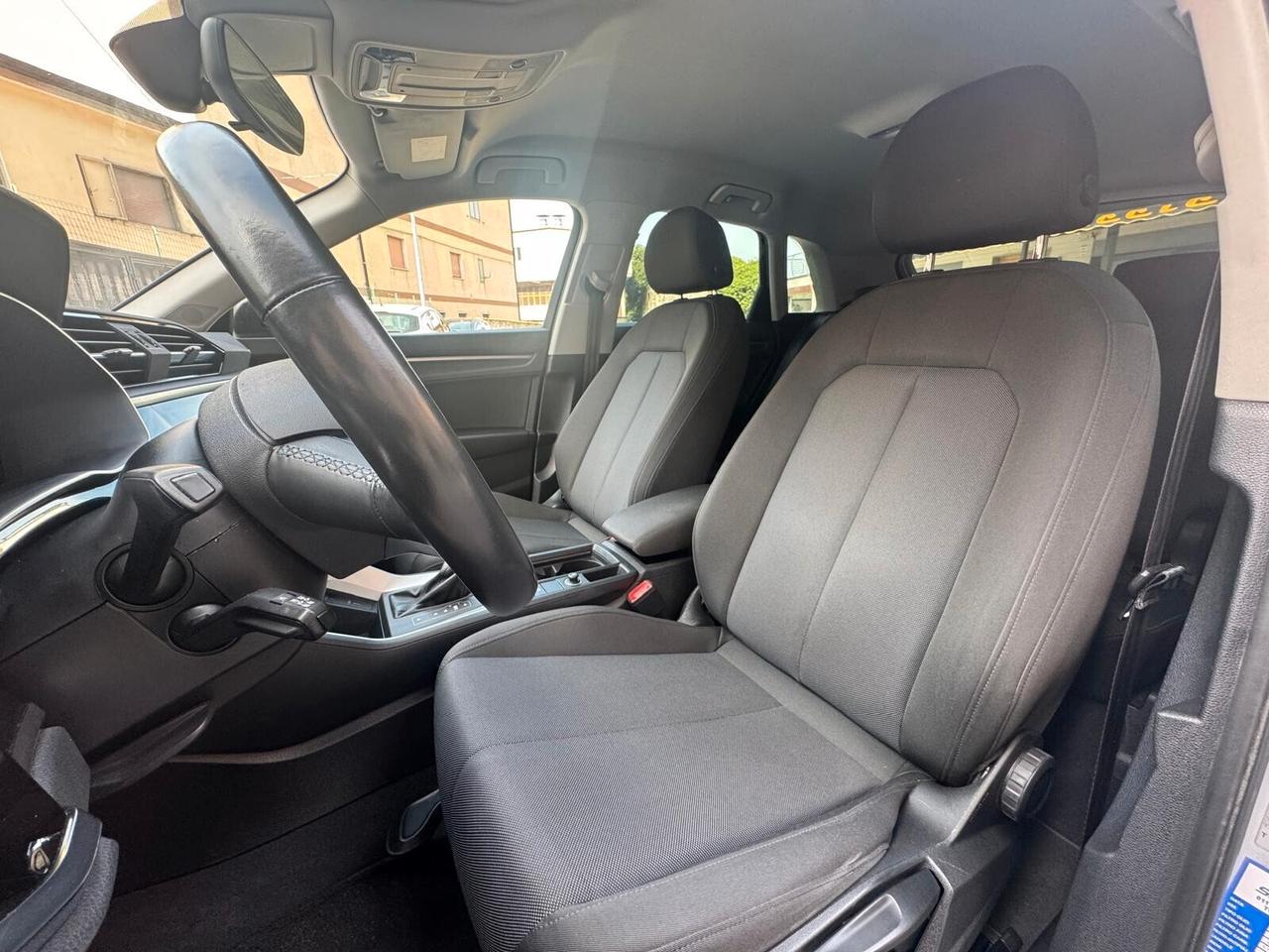 Audi Q3 2.0 TDI 150CV AUTOMATICO FULL