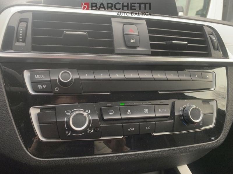 BMW Serie 1 (F20) 116D 5P. URBAN