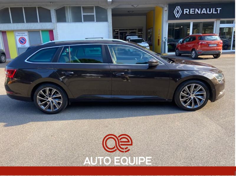 Skoda Superb Superb 2.0 TDI 190 CV SCR DSG 4x4 Wagon Executive