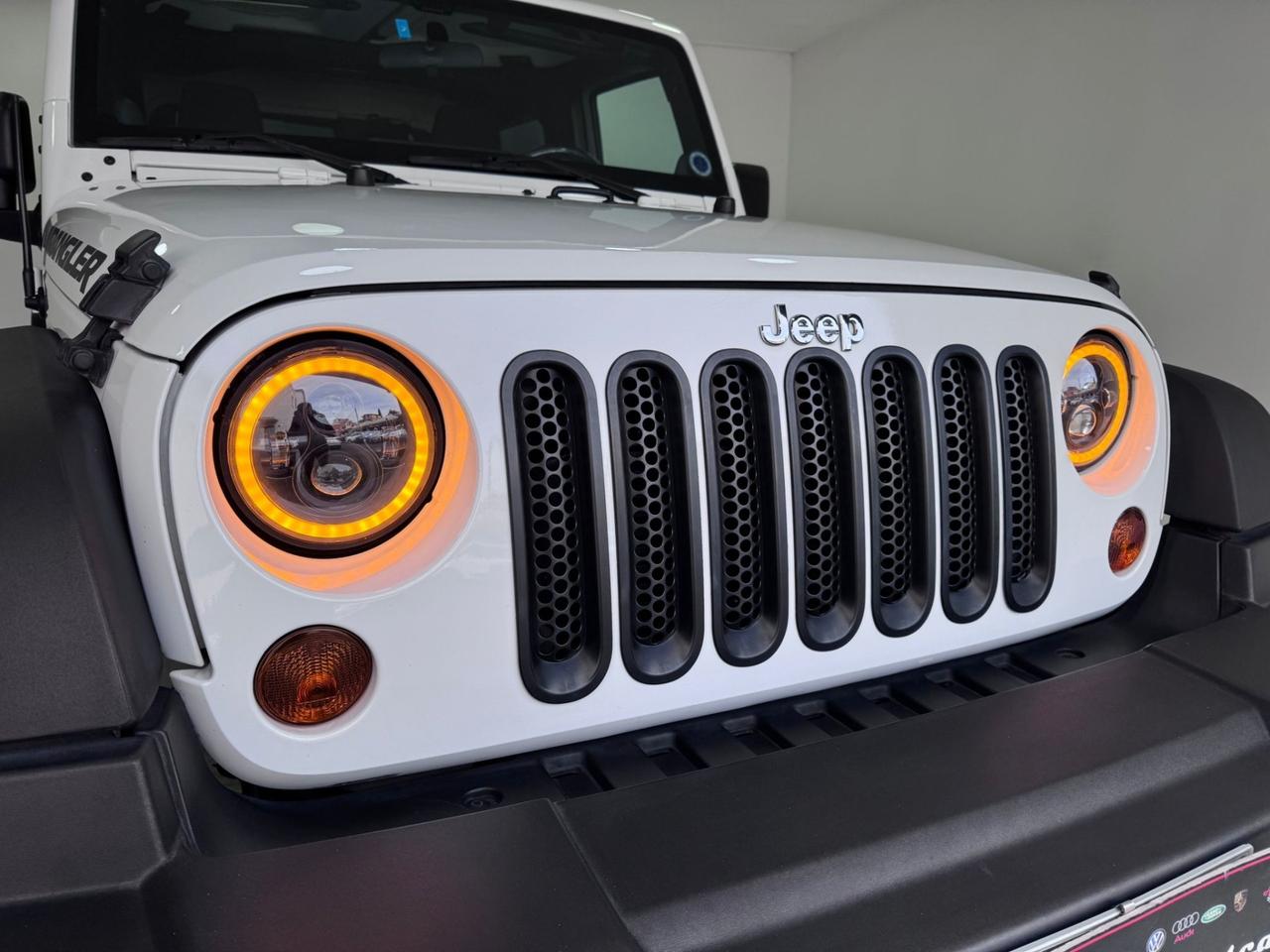 Jeep Wrangler 2.8 CRD DPF Sport Auto-2012