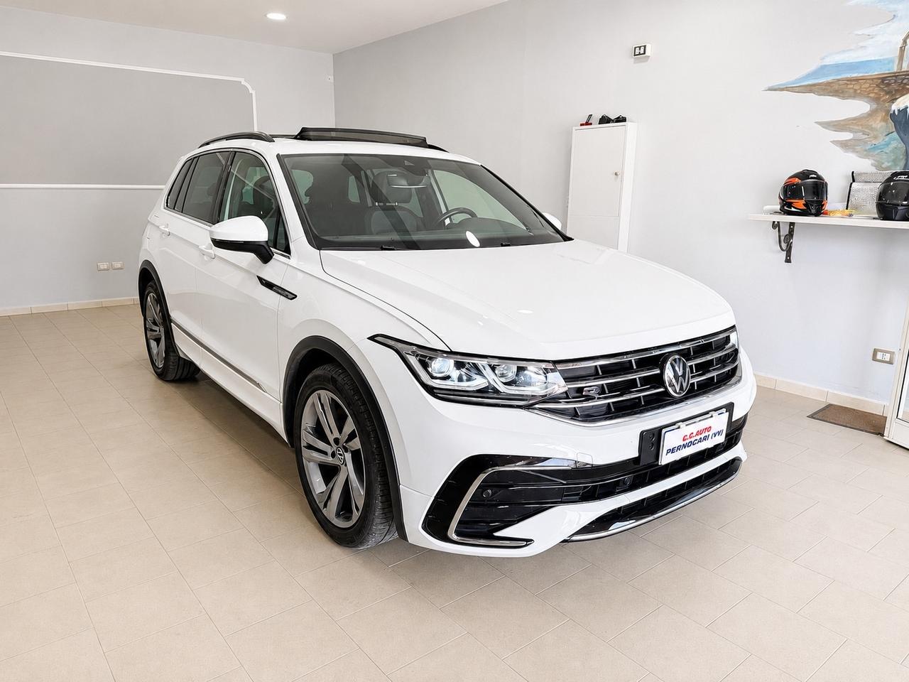 Volkswagen Tiguan 2.0 TDI 150 CV SCR DSG R-Line