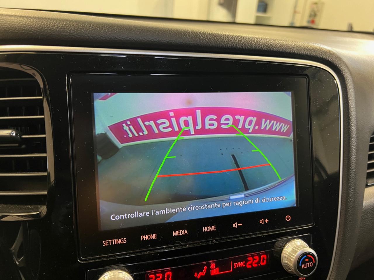 Mitsubishi Outlander 2.4 MIVEC 4WD PHEV Instyle Plus SDA