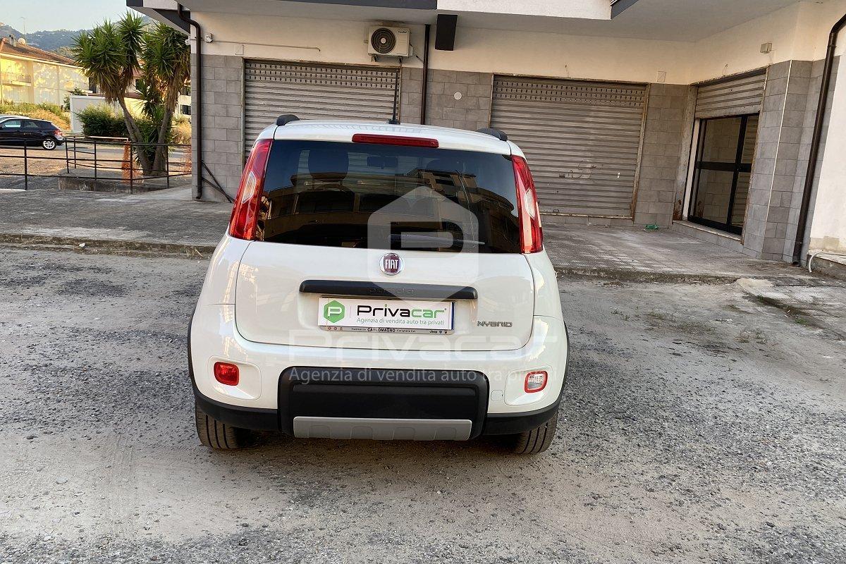 FIAT Panda 1.0 FireFly S&S Hybrid Garmin