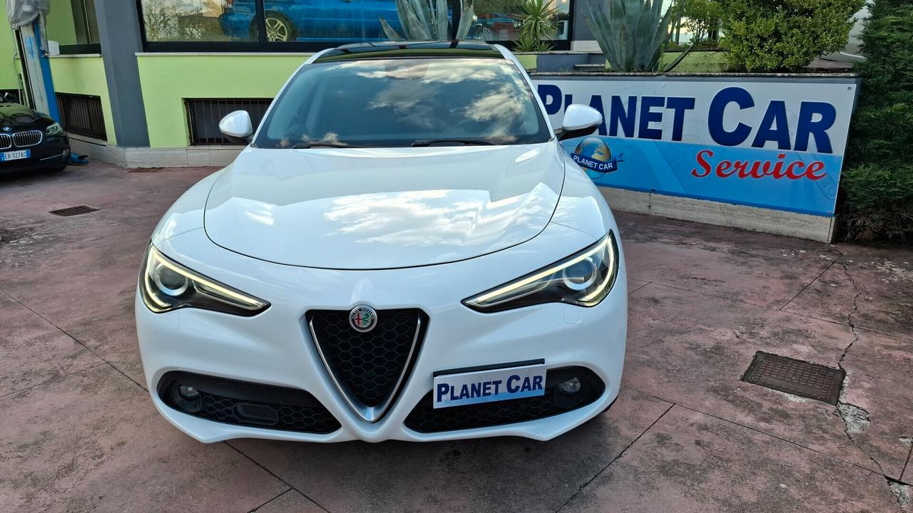 Alfa Romeo Stelvio 2.2 Turbodiesel 190 CV AT8 Q4 Executive -TETTO APRIBILE-CERCHI DA 19