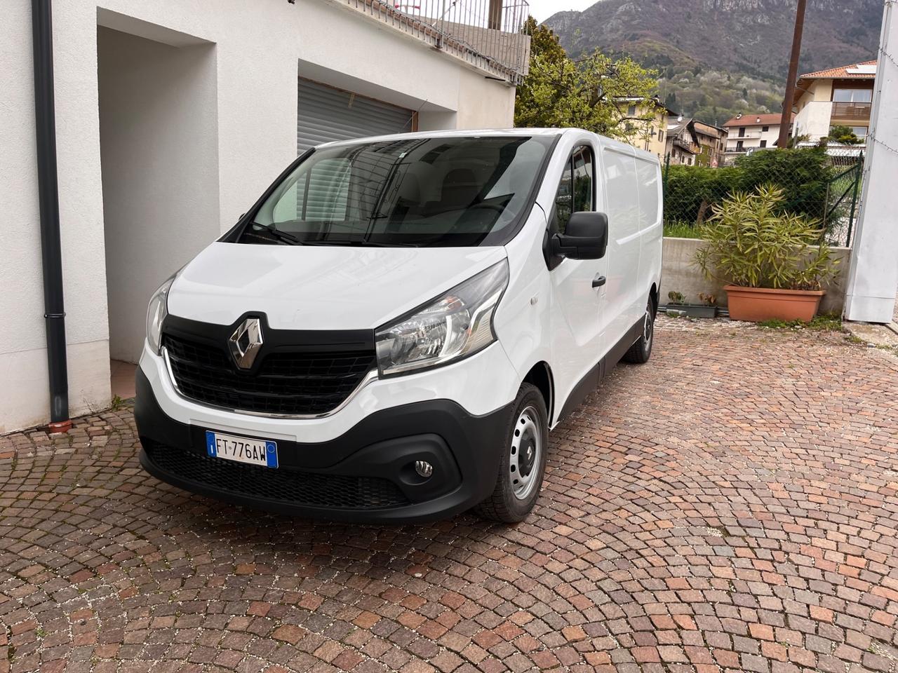 Renault Trafic T27 1.6 dCi 125CV S&S PC-TN Zen