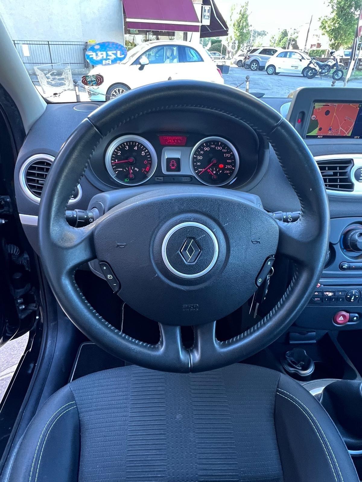 Renault Clio 1.2 16V 5 porte Luxe