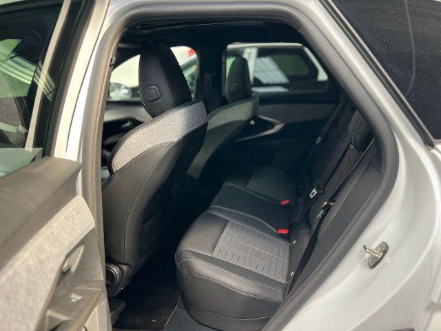 PEUGEOT 3008 Hybrid 145 GT e-DCS 6