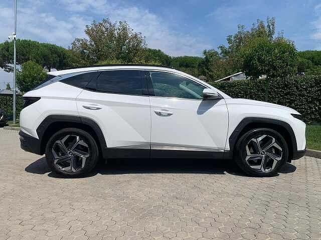 Hyundai TUCSON 1.6 HEV 4WD aut. Exellence