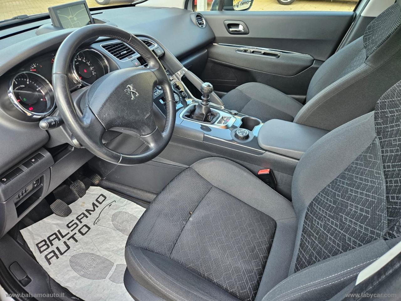 PEUGEOT 3008 BlueHDi 120 S&S Allure