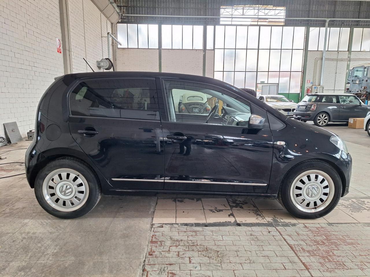 Volkswagen up! 1.0 75 CV 5p. high