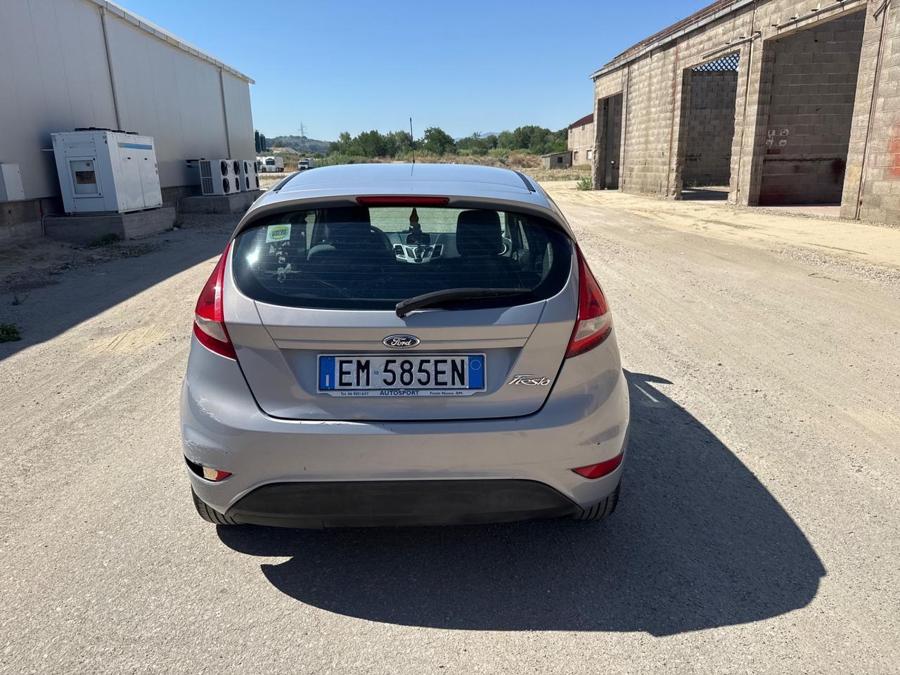 Ford Fiesta 1.4 TDCi 70CV 5 porte Titanium