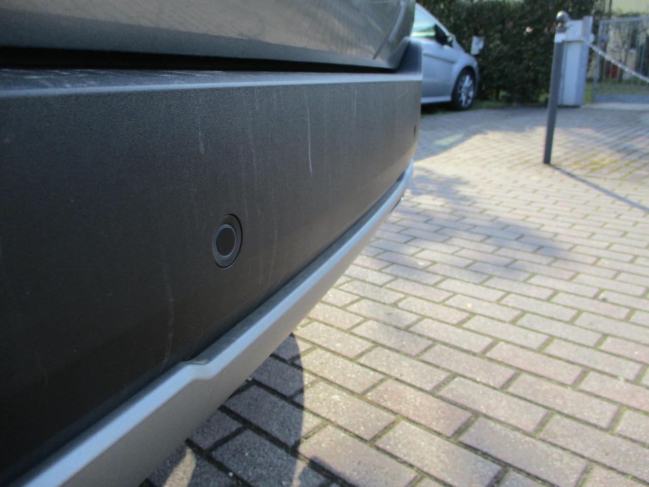 Jeep Avenger 1.2 turbo e-hybrid mhev Altitude fwd 110cv edct6