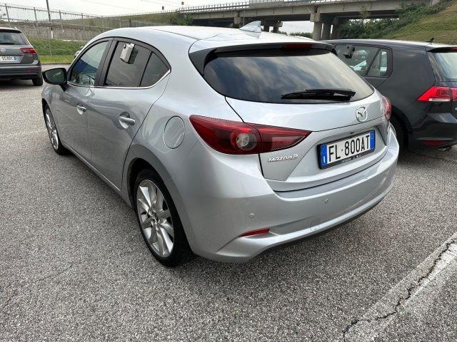 MAZDA 3 1.5 Skyactiv-D Exceed