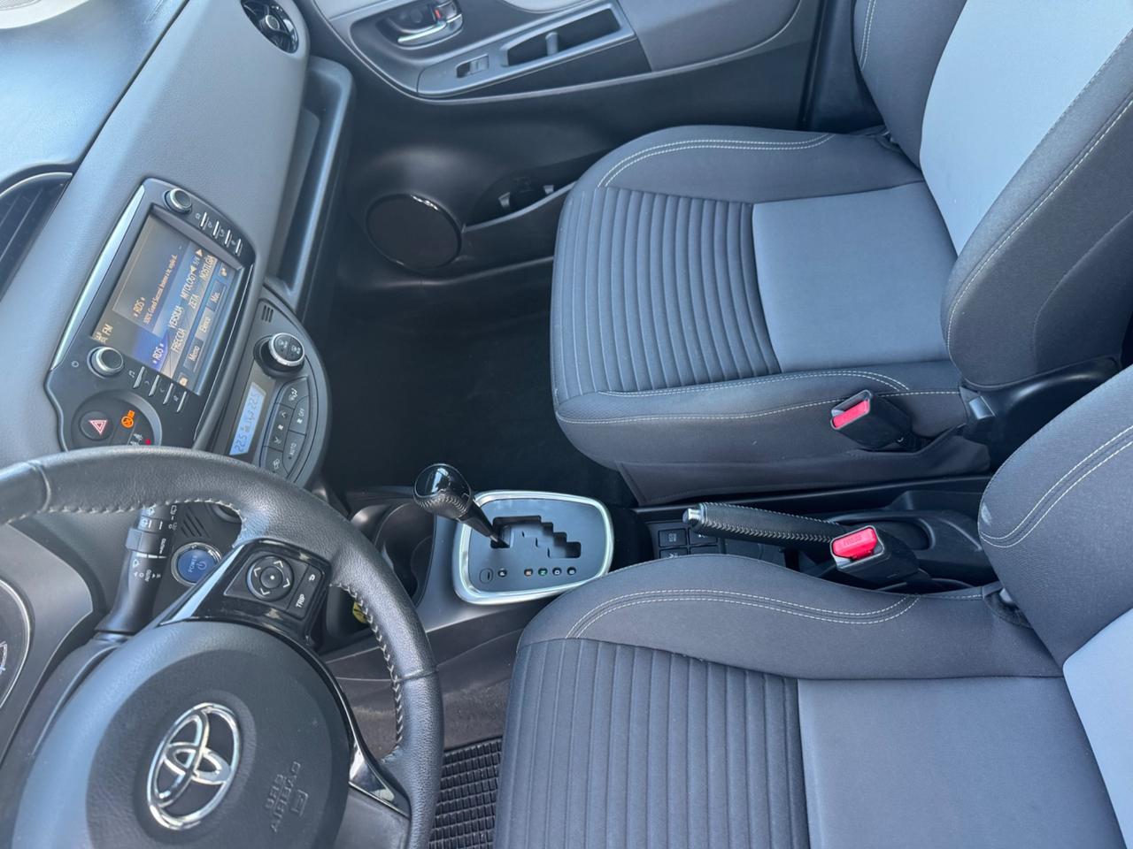 Toyota Yaris 1.5 Hybrid 5 porte Active