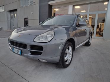 Porsche Cayenne 3.2 V6 cat GPL