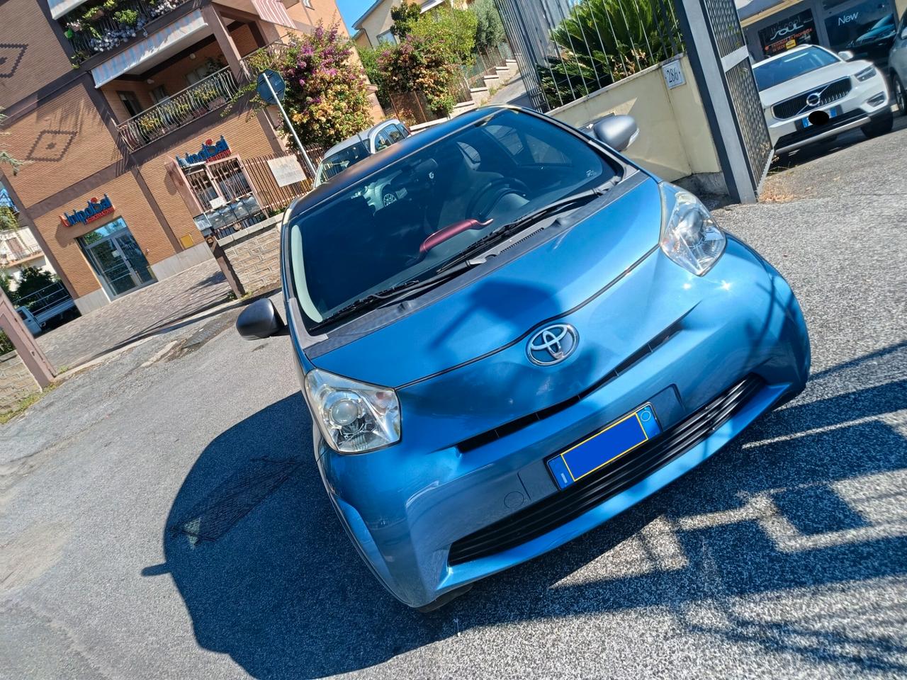 Toyota iQ 1.0 CVT Trend