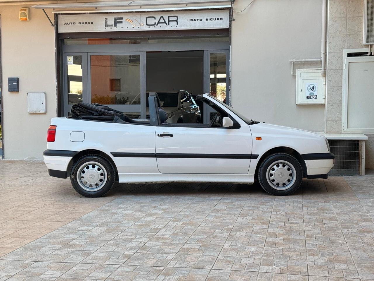 Volkswagen Golf Cabriolet 1.8 75 cv cat Avantgarde