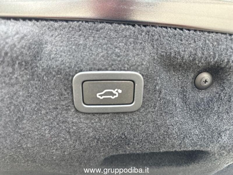 Jaguar XE Diesel 2.0d i4 mhev R-Dynamic S rwd 204cv auto