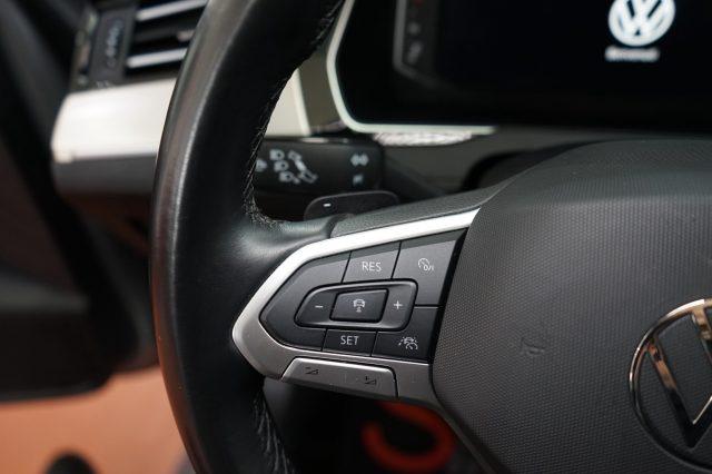 VOLKSWAGEN Passat Variant 2.0 TDI SCR EVO DSG Executive Certificata