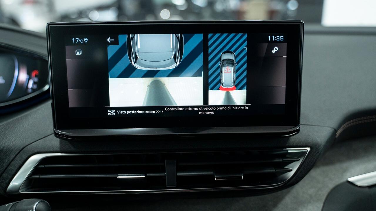 Peugeot 3008 1.5 BLUEHDI GT PACK SES 131 CV EAT8 AUTO VIRTUAL FULL OPTIONAL