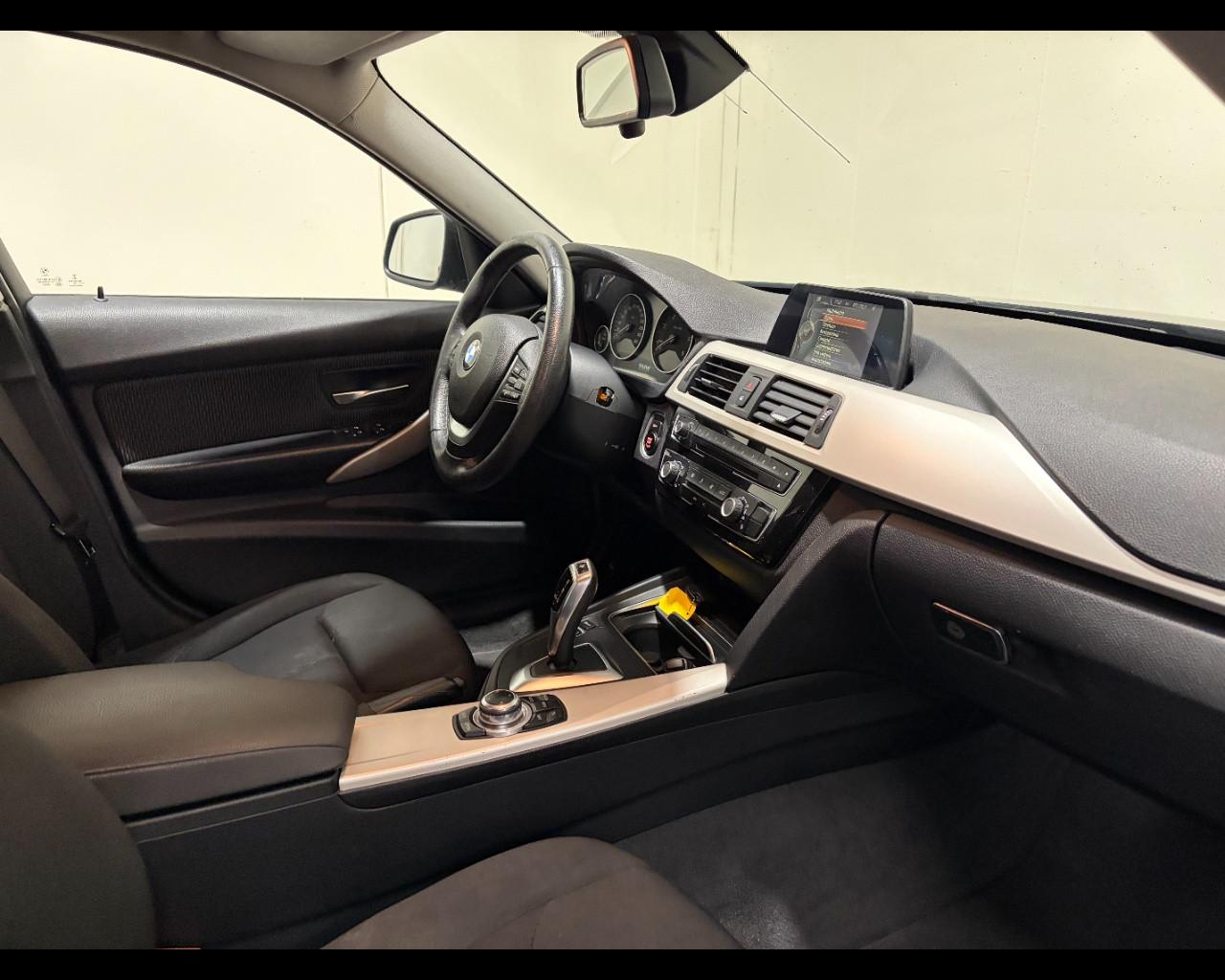 BMW 316d TOURING BUSINESS ADVANTAGE AUTO