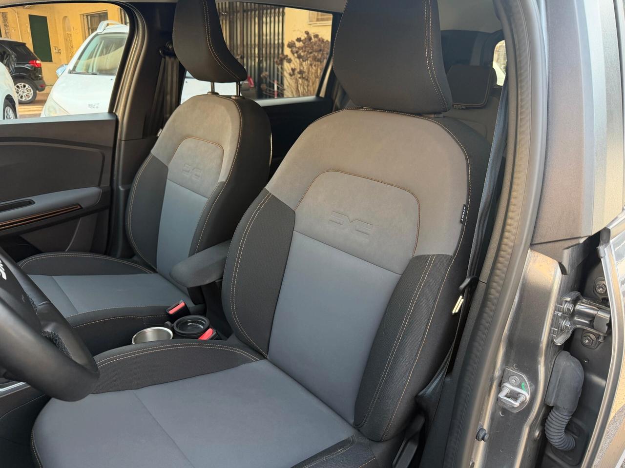 Dacia Jogger 1.0 TCe GPL 100 CV 7 posti Extreme