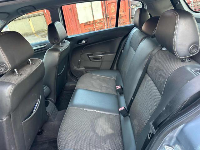 OPEL Astra Benzina/Metano 1.6 16V Twinport 5p Bellissima