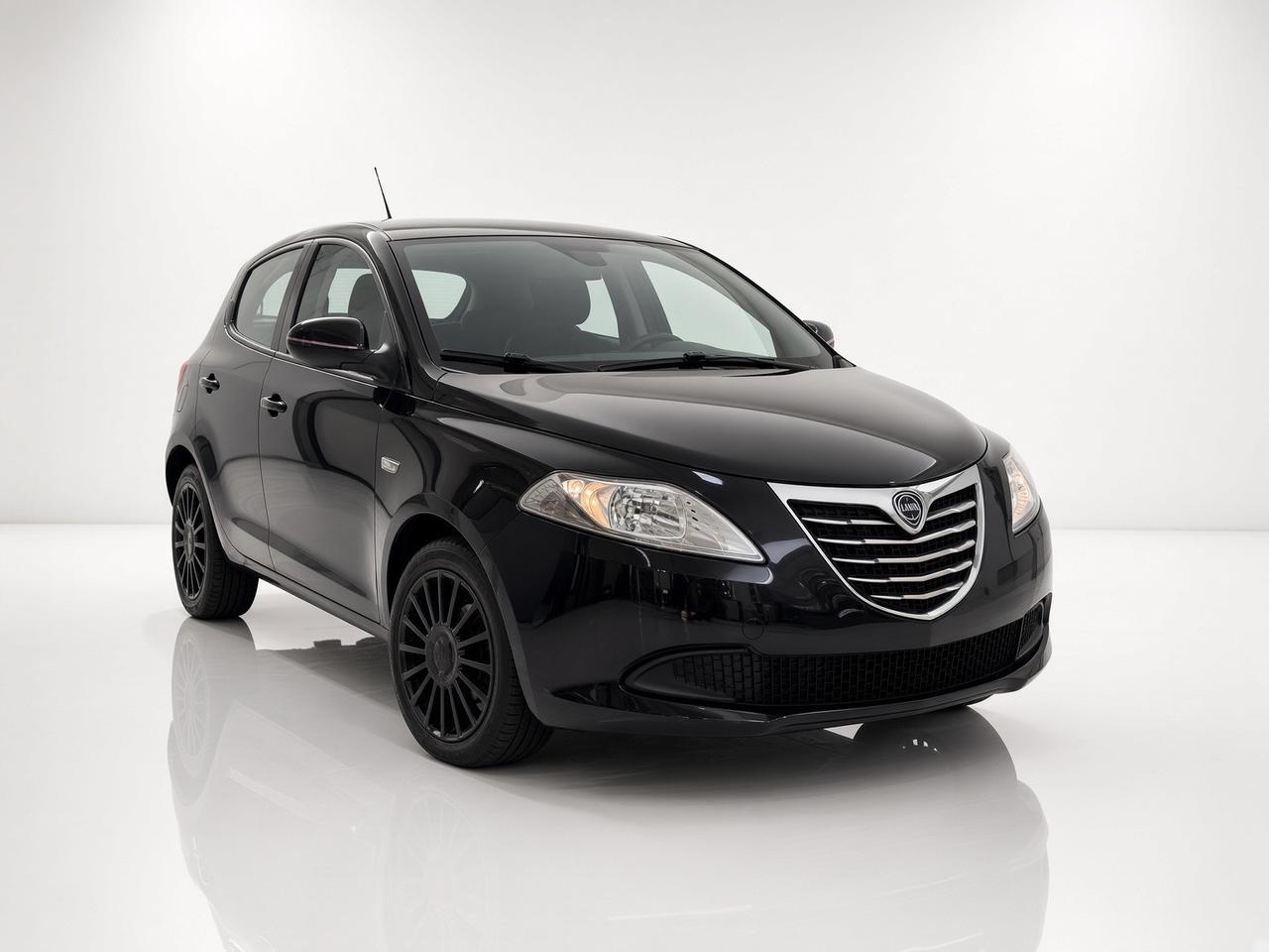 Lancia Ypsilon 1.3 MJT 95 CV S&S Gold 2013