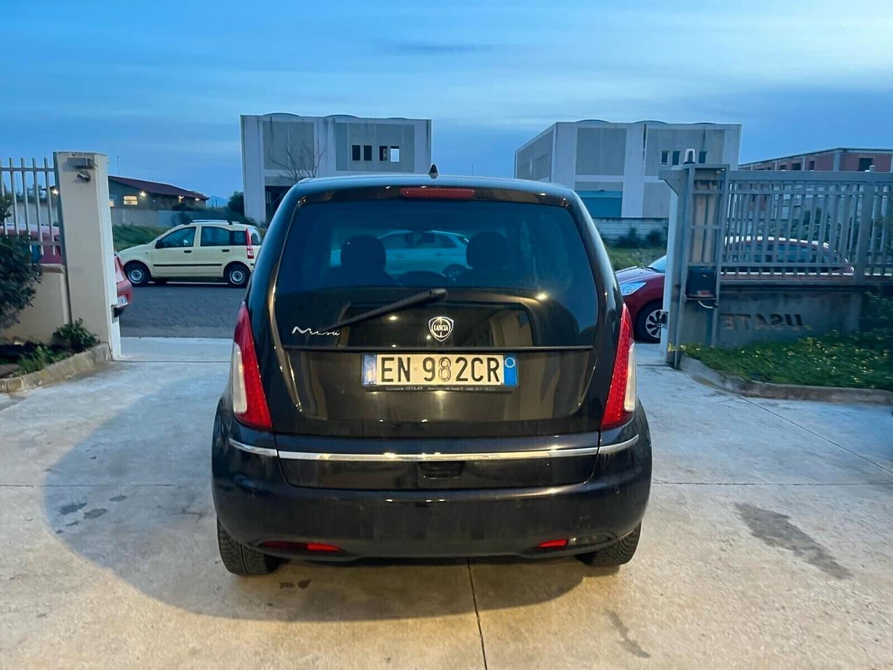 Lancia MUSA 1.3 Mjt 95 CV Gold 2012