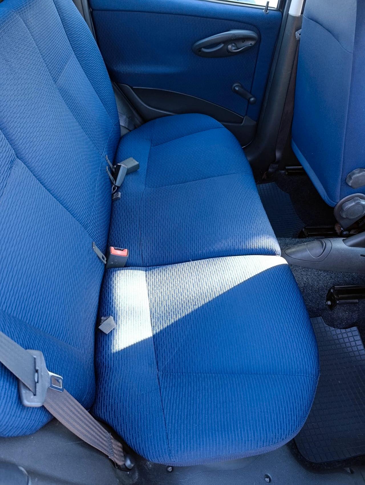 Fiat Punto 1.2i cat 5 porte ELX solo 130000 km