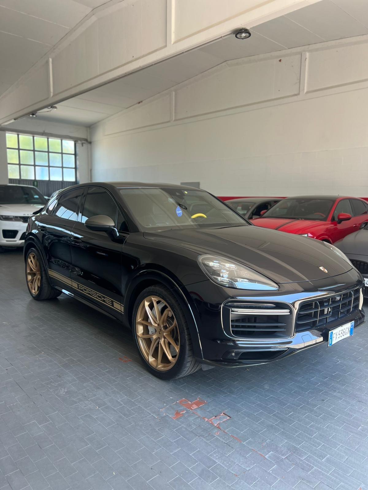 Porsche Cayenne Coupé 4.0 V8 Turbo