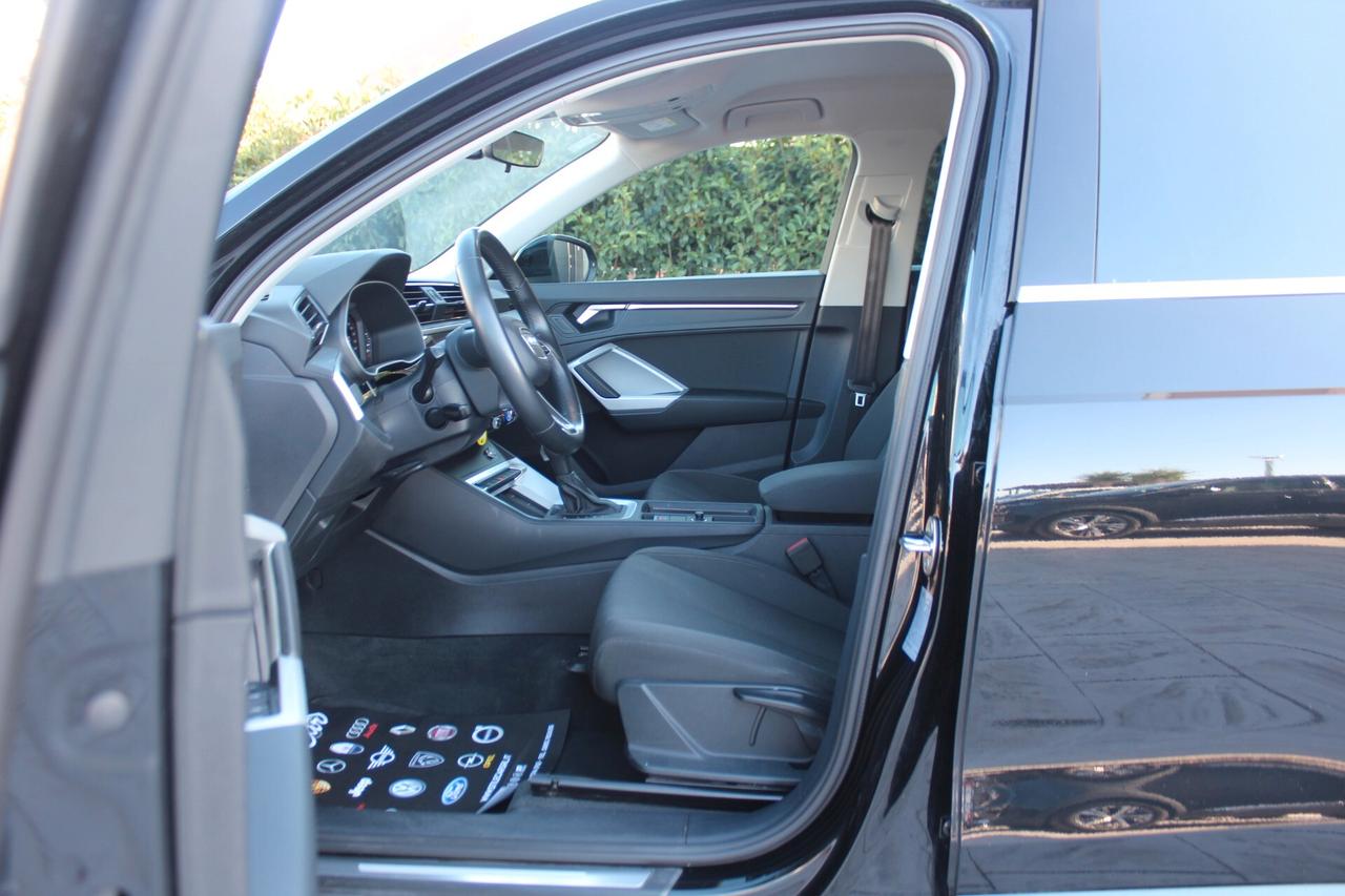 Audi Q3 35 TDI S tronic Business Advanced