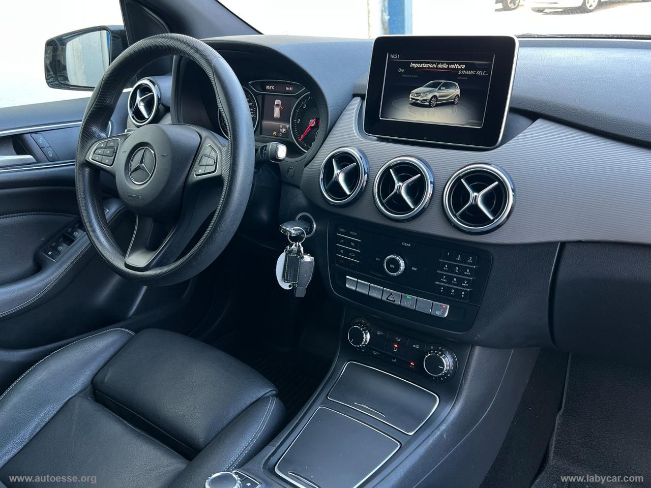 MERCEDES-BENZ B 180 d Automatic Executive