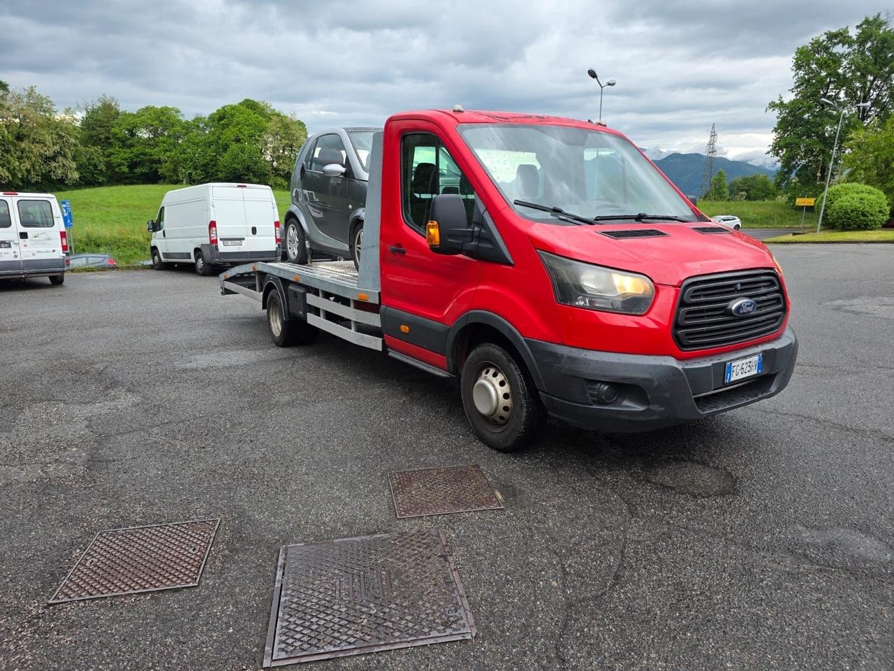 Ford Transit carroattrezzi