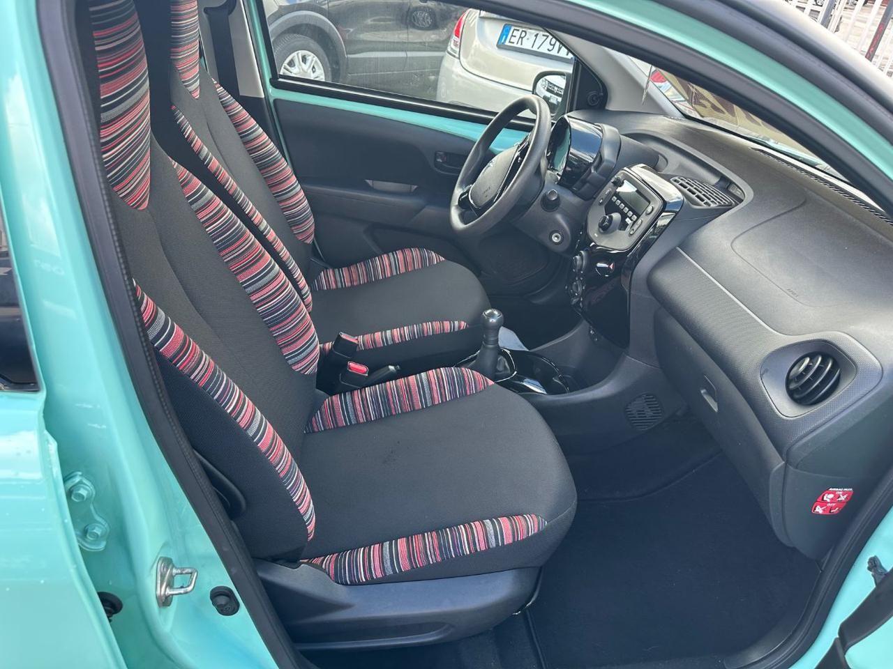 Citroen C1 VTi 72 5 porte Shine