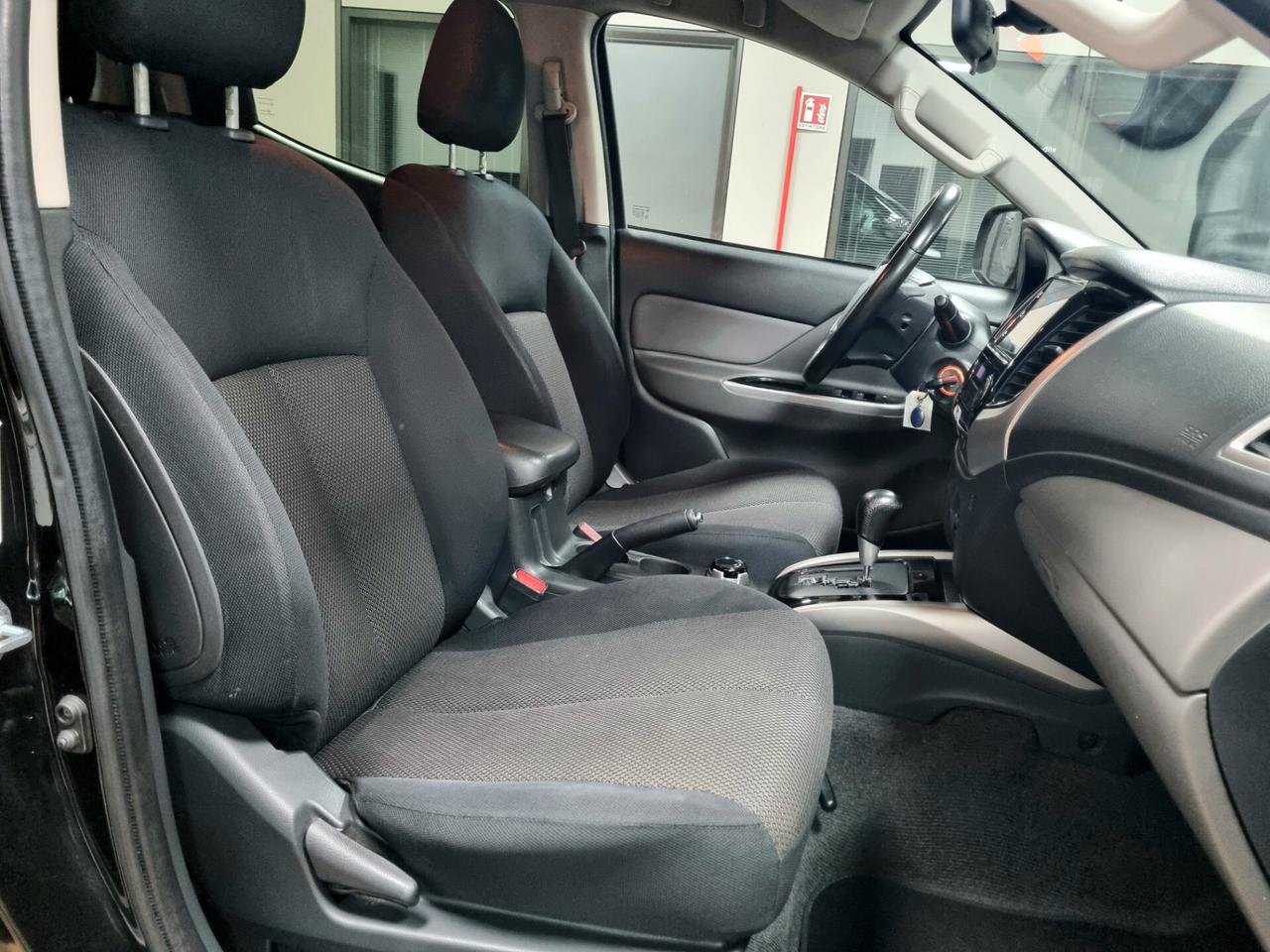 MITSBISHI L200 2.4 DI-D 181CV INTENSE Hp MIVEC SDA