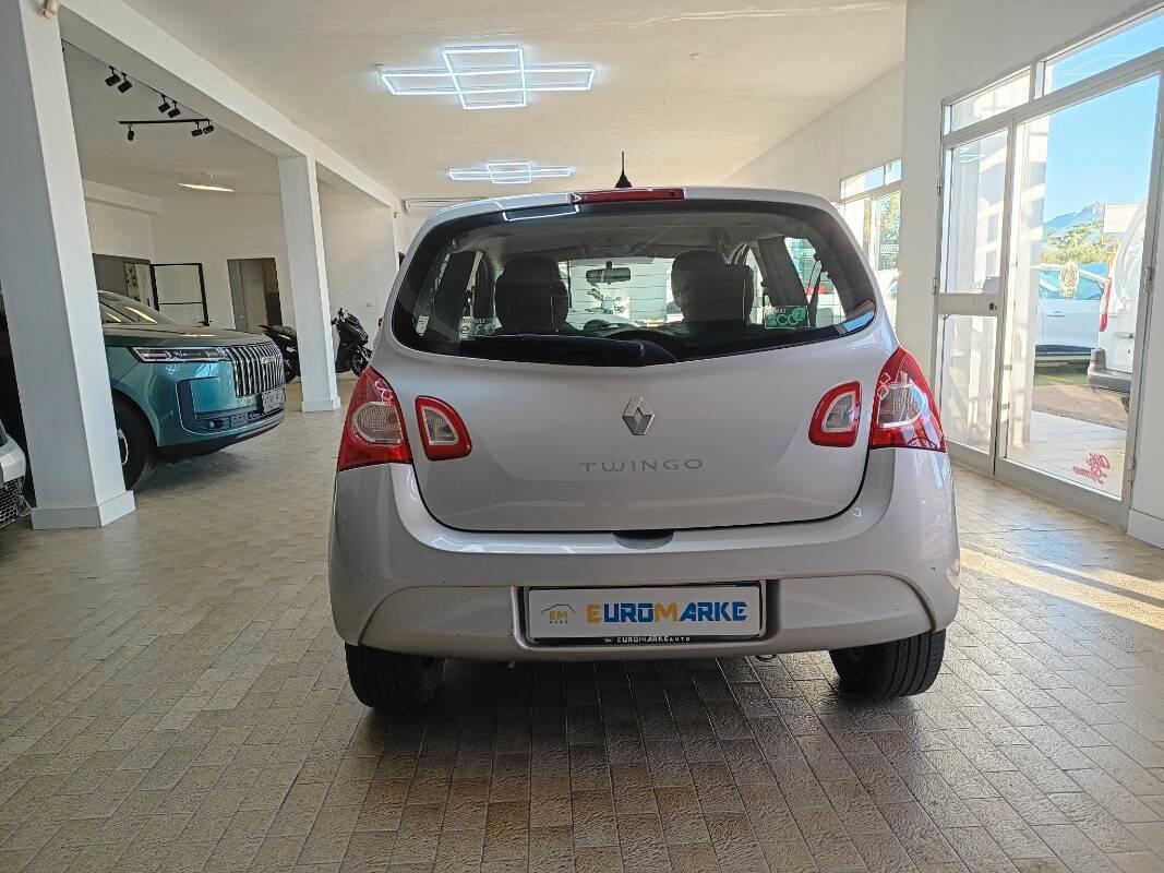Renault Twingo 1.2 Live 75cv