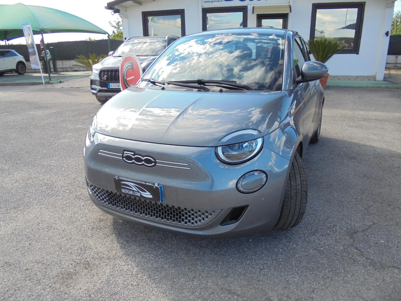 Fiat 500 500e Berlina 42 kWh Icon
